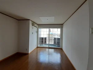 のマンスリーマンション・ウィークリーマンション「シャン・ド・ボムＢ 201・洋室(No.887748)」メイン画像