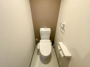 【バストイレ別】ホテルと違い嬉しいセパレート♪長浜駅前(東口)ウィークリーマンションではお客様のご意見をどんどん反映させていきたいと考えてます♪些細な事も是非お申し付けください。