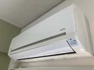 エアコン冷暖房付き！夏場・冬場共に快適にお過ごしいただけます。