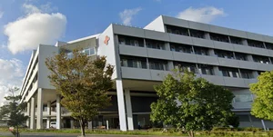 伊勢赤十字病院まで徒歩19分、1.4km。