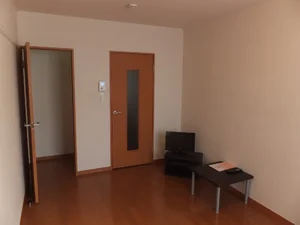 名古屋市のマンスリーマンション・ウィークリーマンション「レオパレス里 101(No.896569)」メイン画像