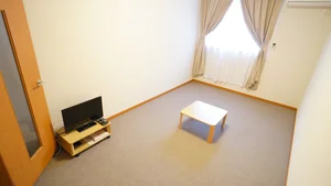 大阪のウィークリーマンション・マンスリーマンション「レオパレス安里 102(No.897978)」メイン画像