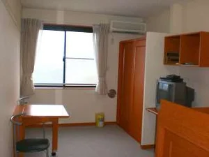 電気通信大学周辺のマンスリーマンション・ウィークリーマンション「レオパレスＢＯＮＨＥＵＲ壱番館 207(No.900572)」メイン画像