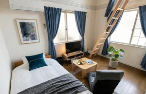 弘前大学周辺のマンスリーマンション・ウィークリーマンション「Kマンスリー弘前大学医学部付属病院前（弘前天満宮前） 106・1K-【角部屋】(No.901356)」メイン画像