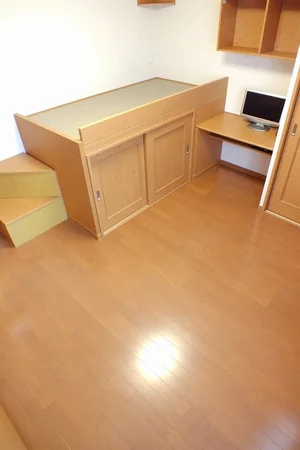 のマンスリーマンション・ウィークリーマンション「レオパレスコスモエステートＡ 107(No.907602)」メイン画像