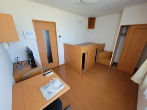 静岡県のレオパレスセンター浜松のマンスリーマンション・ウィークリーマンション「レオパレス岡津 106(No.911688)」メイン画像