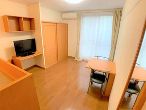 のマンスリーマンション・ウィークリーマンション「レオパレス岩井川 105(No.912343)」メイン画像