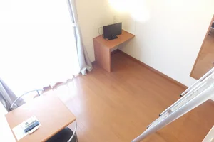 高崎問屋町駅（群馬県）のマンスリーマンション・ウィークリーマンション「レオパレスパラディ 107(No.912749)」メイン画像