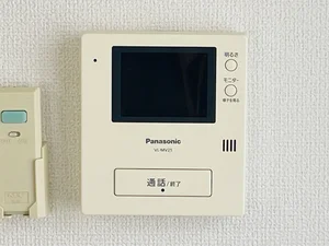 テレビモニター付なので女性に安心♪