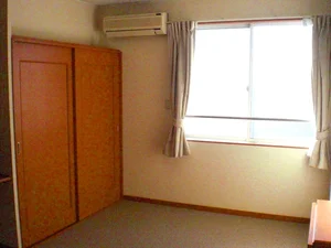 埼玉県のマンスリーマンション・ウィークリーマンション「レオパレスパインマノワール 212(No.915397)」メイン画像