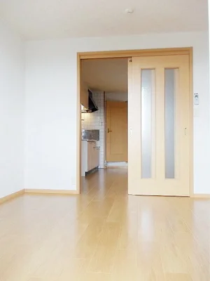 のマンスリーマンション・ウィークリーマンション「フローラルⅠ 203・洋室(No.916355)」メイン画像