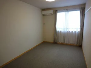 のマンスリーマンション・ウィークリーマンション「レオパレスプリメーラ深見 106(No.928054)」メイン画像