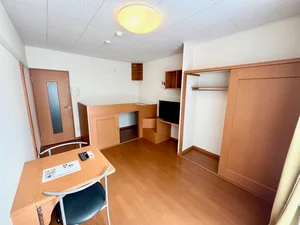 信州大学松本キャンパス周辺のマンスリーマンション・ウィークリーマンション「レオパレスＬａｐｉｎ 113(No.931671)」メイン画像