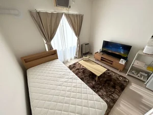コンパクトながらも落ち着いた雰囲気の空間です♪