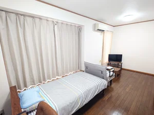 福岡県のマンスリーマンション・ウィークリーマンション「大産西公園マンション【地下鉄空港線「大濠公園駅」歩８分 / 「唐人町駅」歩１０分】 １Ｋ：シングル(No.936896)」メイン画像