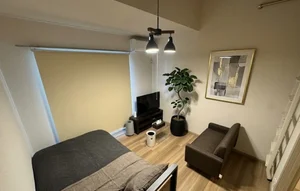 山陽学園短期大学周辺のマンスリーマンション・ウィークリーマンション「Kマンスリー岡山イオンモール前【社の街グレース前】 201・２Ｆ・角部屋(No.938028)」メイン画像