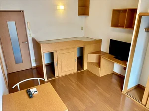 のマンスリーマンション・ウィークリーマンション「レオパレスコート柴宮 203(No.941116)」メイン画像