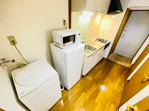 洗濯機は室内に設置しております♪入居後すぐにご利用が可能です(^^♪タオル1式分もご用意しております☆彡