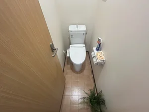 ウォシュレット付き