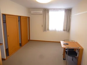 のマンスリーマンション・ウィークリーマンション「レオパレスソレーユ 202(No.946044)」メイン画像