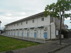 のマンスリーマンション・ウィークリーマンション「レオパレス三国東 210(No.951767)」メイン画像