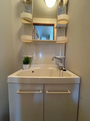 独立洗面台付き♪洗濯機も♪