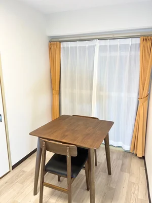 きれいなダイニングテーブル✨