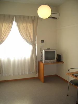 のマンスリーマンション・ウィークリーマンション「レオパレスジオイド 205(No.961296)」メイン画像