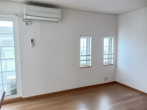 のマンスリーマンション・ウィークリーマンション「プリムロ－ズⅢ 202・洋室(No.962611)」メイン画像