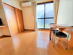 のマンスリーマンション・ウィークリーマンション「レオパレスＹＵＺＵＲＩＨＡ 107(No.963967)」メイン画像