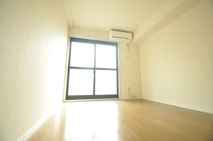 のマンスリーマンション・ウィークリーマンション「レオパレスラフィーネ 108(No.967140)」メイン画像