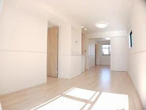 のマンスリーマンション・ウィークリーマンション「サン　マハナ 205・洋室(No.969758)」メイン画像