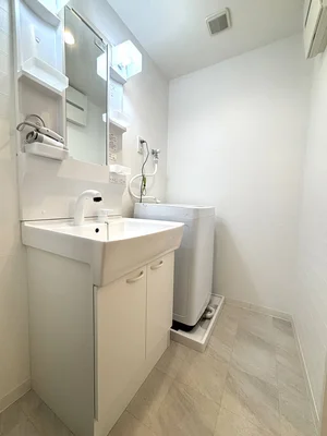 独立洗面台♪キレイな水回り♪