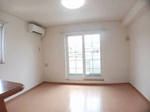 のマンスリーマンション・ウィークリーマンション「メゾン・ド・ソレイユ 201・洋室(No.972074)」メイン画像