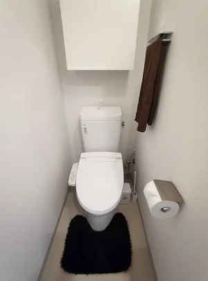 ウォシュレット付きのきれいなトイレ♪