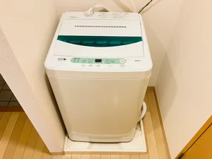 洗濯機は室内に設置しております♪入居後すぐにご利用が可能です(^^♪タオル1式分もご用意しております☆彡