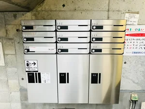 郵便ポストダイヤル付、宅配ボックス有★☆不在時も安心♪配送時間を気にせずに過ごすことができます！！