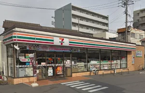 セブン-イレブン 名古屋沢下町店まで徒歩9分、550ｍ