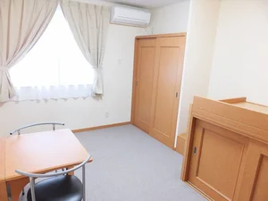 小山市のマンスリーマンション・ウィークリーマンション「レオパレスルミエール六番館 210(No.980392)」メイン画像