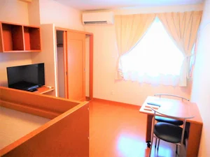 のマンスリーマンション・ウィークリーマンション「レオパレス雷電 103(No.980529)」メイン画像