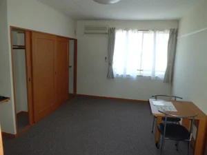 日本ライン今渡駅（岐阜県）のマンスリーマンション・ウィークリーマンション「レオパレスロベリア 202(No.980911)」メイン画像