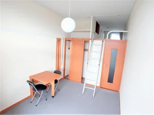 のマンスリーマンション・ウィークリーマンション「レオパレスグランプラス 213(No.983491)」メイン画像