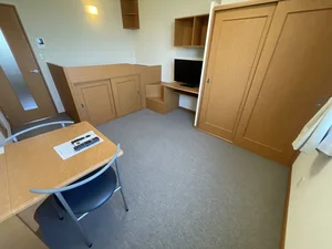 のマンスリーマンション・ウィークリーマンション「レオパレスモア 204(No.984841)」メイン画像