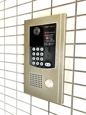 オートロック付きでセキュリティ対策有!