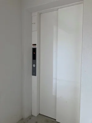 エレベーター付き1