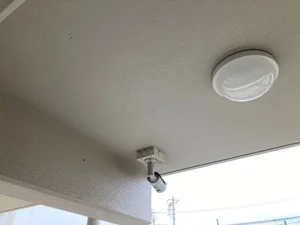 防犯カメラ付きで女性に嬉しいアイテム!