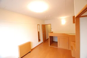 のマンスリーマンション・ウィークリーマンション「レオパレスエムエム 104(No.988467)」メイン画像