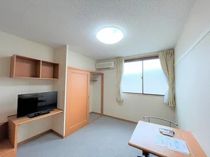 のマンスリーマンション・ウィークリーマンション「レオパレスコスモス 208(No.992682)」メイン画像