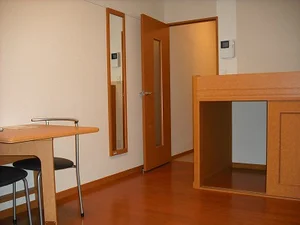 北海商科大学周辺のマンスリーマンション・ウィークリーマンション「レオパレススカイヒル藻岩 202(No.997595)」メイン画像