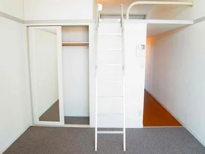 東京農業大学厚木キャンパス周辺のマンスリーマンション・ウィークリーマンション「レオパレスアザレア 206(No.999393)」メイン画像